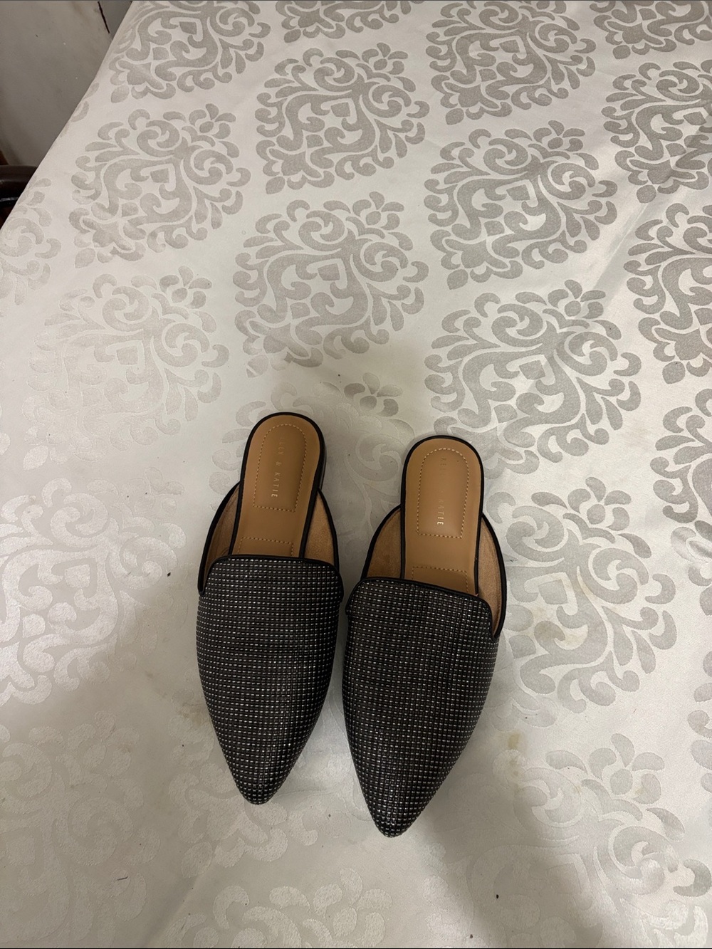 Kelly & Katie Black Pointed Slip-On Mules with Subtle Patterni 8M